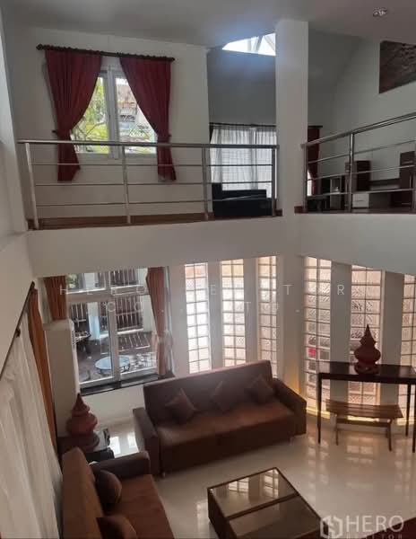 For rent 4 Bedroom Townhouse in Bang Kapi, Huai Khwang, Bangkok HRE01053, Bangkok, Bang Kapi, Huai Khwang, Bangkok, 4 Bedrooms, 430 sqm, Townhouse For Rent, by Hero Realtor Co., Ltd., 500414742 - DDproperty.com