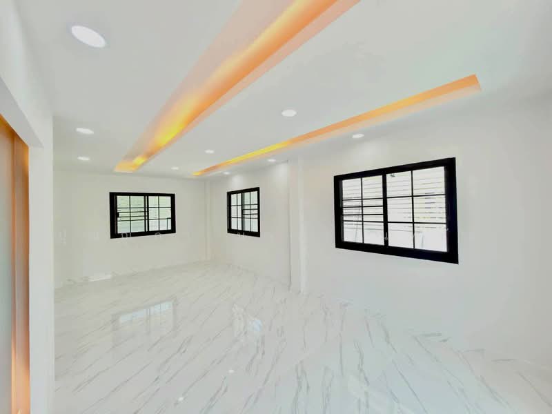 บ้านสิทธิทรัพย์ ลำลูกกา-คลอง7, Pathum Thani, ลำลูกกาคลอง7, Bung Kham Proi, Lam Luk Ka, Pathum Thani, 4 Bedrooms, 138 sqm, Single Detached House For Sale, by ปุณณภา นารานนทชัย, 500414744 - DDproperty.com