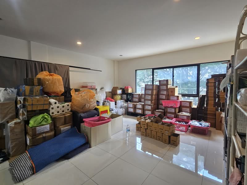 Baan Klang Muang The Edition Bangna Wongwaen : บ้านกลางเมือง เดอะ อิดิชั่น บางนา วงแหวน, กรุงเทพ, 189 ถ.กาญจนาภิเษก, ดอกไม้, ประเวศ, กรุงเทพ, 230 ตร.ม., ทาวน์เฮ้าส์ ขาย, โดย อชิรวัชร์, 500414750 - DDproperty.com