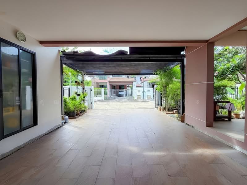 Aqua Divina Ramkhamhaeng 94, Bangkok, Ramkhamhaeng Road, Saphan Sung, Bangkok, 4 Bedrooms, 168 sqm, Single Detached House For Sale, by คุณรุ่งนภา ศาสนะ (ออย), 500414793 - DDproperty.com