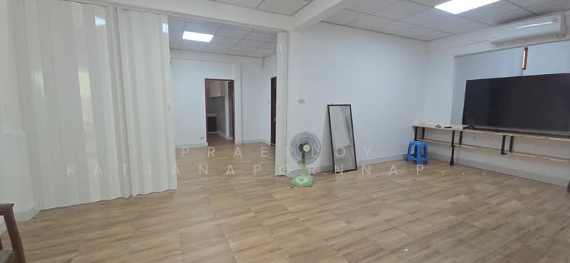 ็House for rent, Bangkok, สุขุมวิท 101/1, Bang Chak, Phra Khanong, Bangkok, 5 Bedrooms, 250 sqm, Single Detached House For Rent, by Praeploy Rattanapornnapapatch, 500414800 - DDproperty.com