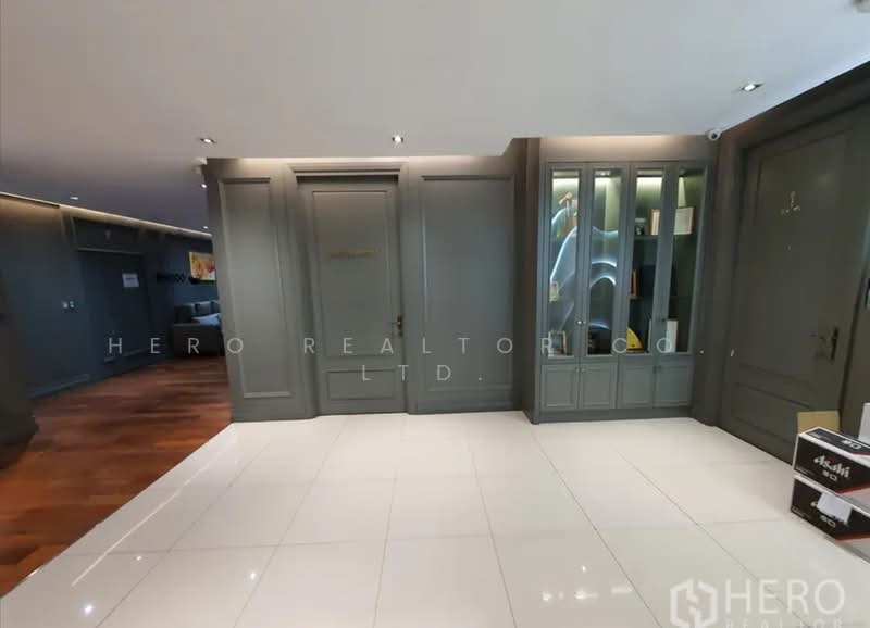 For rent Office Space 697 sq.m. in Khlong Toei, Khlong Toei, Bangkok BTS Asok HRE01054, Bangkok, Khlong Toei, Bangkok, , 697 sqm, Office Space For Rent, by Hero Realtor Co., Ltd., 500414814 - DDproperty.com