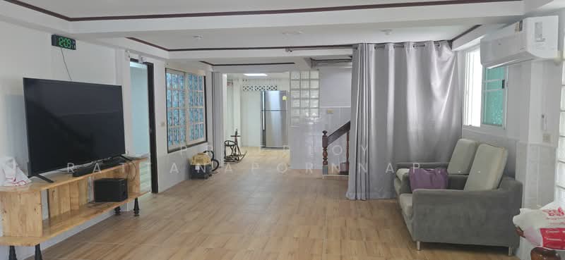 Single house, Bangkok, สุขุมวิท 101/1, Bang Chak, Phra Khanong, Bangkok, 5 Bedrooms, 250 sqm, Single Detached House For Rent, by Praeploy Rattanapornnapapatch, 500414826 - DDproperty.com