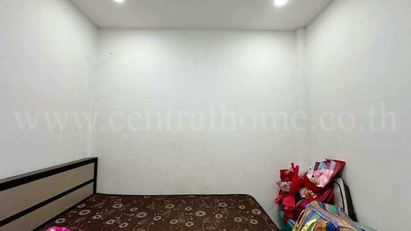 Sripatum Townhome, Pathum Thani, ปทุมธานี-เสนา, Thai Ko, Sam Khok, Pathum Thani, 2 Bedrooms, 95 sqm, Townhouse For Sale, by คุณ ภรณ์ทิพย์ (ปุ๋ย), 500414864 - DDproperty.com