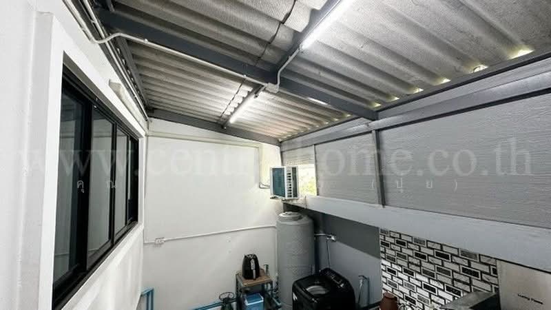 ศรีปทุม ทาวน์โฮม, ปทุมธานี, ปทุมธานี-เสนา, ท้ายเกาะ, สามโคก, ปทุมธานี, 95 ตร.ม., ทาวน์เฮ้าส์ ขาย, โดย คุณ ภรณ์ทิพย์ (ปุ๋ย), 500414864 - DDproperty.com