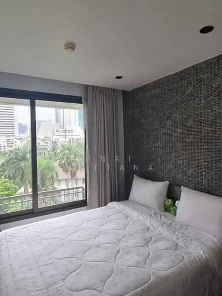 Collezio Sathorn-Pipat, Bangkok, 41 Soi Pipat 1 Silom Road, Silom, Bang Rak, Bangkok, 2 Bedrooms, 63 sqm, Condo For Sale, by Vinai Wattana, 500414877 - DDproperty.com