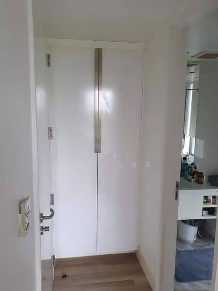 Collezio Sathorn-Pipat, Bangkok, 41 Soi Pipat 1 Silom Road, Silom, Bang Rak, Bangkok, 2 Bedrooms, 63 sqm, Condo For Sale, by Vinai Wattana, 500414877 - DDproperty.com