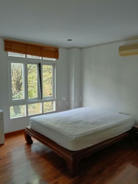 Baan Siriyenakat, Bangkok, 50 Yenakat, Thung Maha Mek, Sathon, Bangkok, 1 Bedroom, 53 sqm, Condo For Rent, by Vinai Wattana, 500414894 - DDproperty.com
