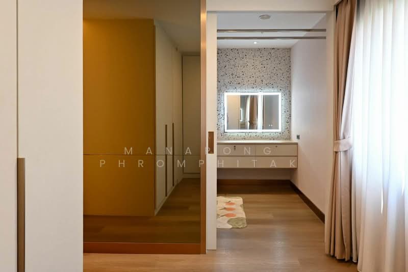 The Royal Place 2, Bangkok, 6-6/429 Soi Mahatlek Luang 2, Lumphini, Pathum Wan, Bangkok, 2 Bedrooms, 96 sqm, Condo For Rent, by Manapong Phromphitak, 500414903 - DDproperty.com