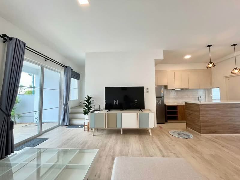 3-BR Townhouse, Bangkok, Dok Mai, Prawet, Bangkok, 3 Bedrooms, 122 sqm, Townhouse For Rent, by Adisorn Eamso, 500414912 - DDproperty.com