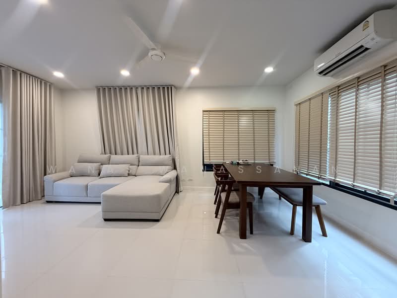 Britania Mega Town Bangna, Samut Prakan, Buanakarin Road, Bang Kaeo, Bang Plee, Samut Prakan, 4 Bedrooms, 140 sqm, Semi-Detached House (Twin House) For Sale, by Wanas Wanassanan, 500414928 - DDproperty.com