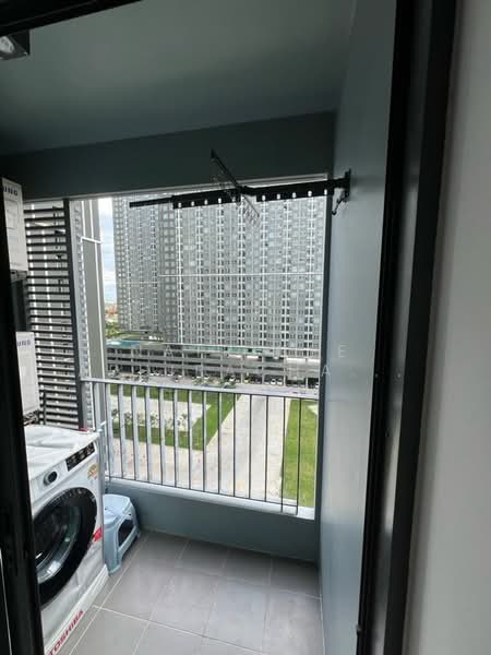 IDEO O2 Bangna, Bangkok, 195 Sanphawut Road, Bang Na Tai, Bang Na, Bangkok, 1 Bedroom, 33 sqm, Condo For Rent, by Natrinee Aphirachatanon, 500414935 - DDproperty.com