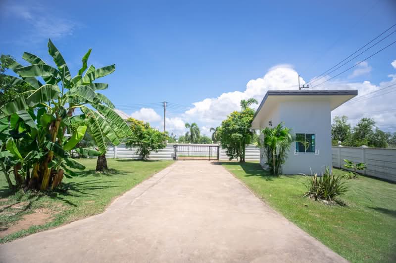บ้านทอง เรสซิเดนซ์, Rayong, Kram, Klaeng, Rayong, 3 Bedrooms, 185 sqm, Single Detached House For Sale, by อรัญญา ระยาย้อย, 500414943 - DDproperty.com