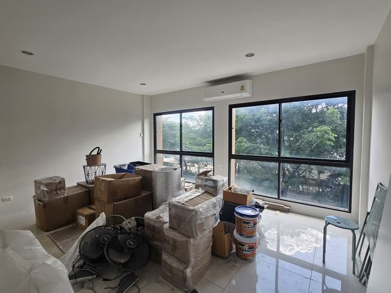Baan Klang Muang The Edition Bangna Wongwaen : บ้านกลางเมือง เดอะ อิดิชั่น บางนา วงแหวน, กรุงเทพ, 189 ถ.กาญจนาภิเษก, ดอกไม้, ประเวศ, กรุงเทพ, 230 ตร.ม., บ้านเดี่ยว ให้เช่า, โดย อชิรวัชร์, 500414946 - DDproperty.com