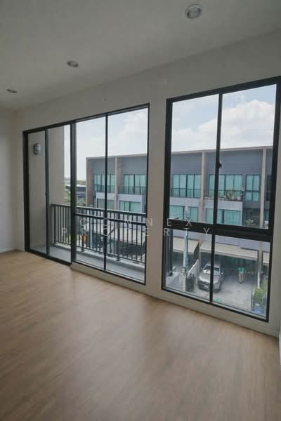 Baan Klang Muang Watcharapol, Bangkok, สุขาภิบาล 5, O-Ngoen, Sai Mai, Bangkok, 3 Bedrooms, 151 sqm, Townhouse For Sale, by Connex Property, 500414949 - DDproperty.com