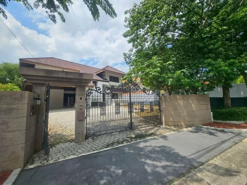 Lake Side Villa 1, Samut Prakan, Bang Kaeo, Bang Plee, Samut Prakan, 4 Bedrooms, 608 sqm, Single Detached House For Rent, by Agent Pla, 500414957 - DDproperty.com