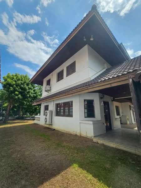 Lake Side Villa 1, Samut Prakan, Bang Kaeo, Bang Plee, Samut Prakan, 4 Bedrooms, 608 sqm, Single Detached House For Rent, by Agent Pla, 500414957 - DDproperty.com