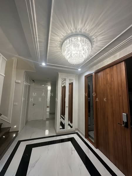 undefined, Bangkok, Hua Mak, Bang Kapi, Bangkok, 4 Bedrooms, 232 sqm, Single Detached House For Sale, by Manapong Phromphitak, 500414990 - DDproperty.com