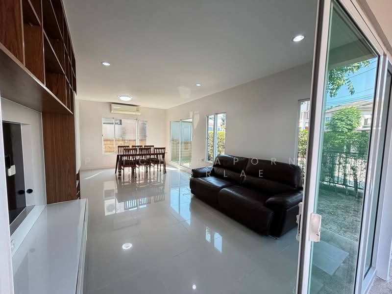 Passorn Prestiege Luxe Pattanakarn : ภัสสร เพรสทีจ ลุกซ์ พัฒนาการ, กรุงเทพ, ถนนพัฒนาการ, สวนหลวง, กรุงเทพ, 135 ตร.ม., บ้านเดี่ยว ขาย, โดย Patcharaporn Binsorlae, 500414994 - DDproperty.com