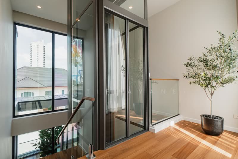 Thirra Ladprao, Bangkok, ซอยลาดพร้าว 41 แยก 7-3, Chan Kasem, Chatuchak, Bangkok, 5 Bedrooms, 575 sqm, Single Detached House For Sale, by Kay Tippayanet, 500414999 - DDproperty.com