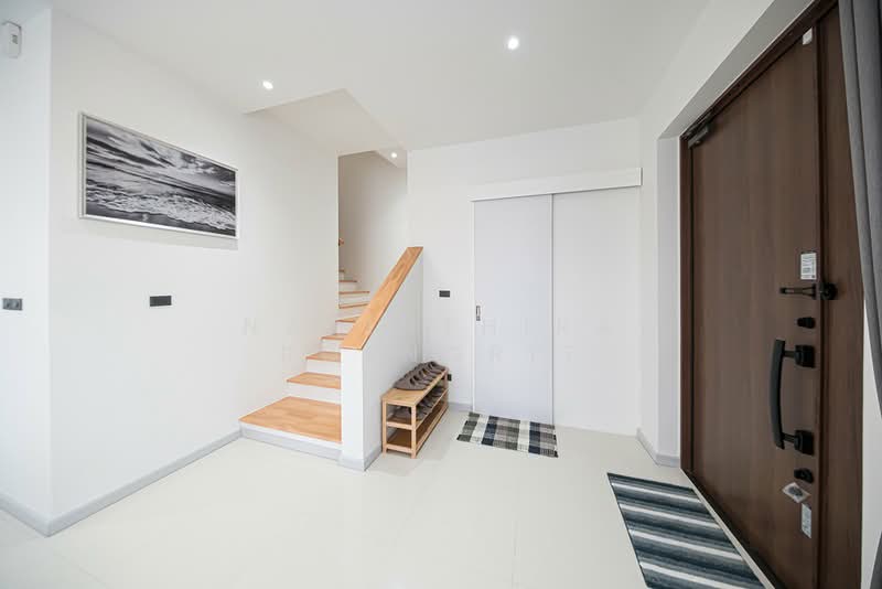 Feel Town Lat Phrao 101, Bangkok, ลาดพร้าว, Khlong Chaokhun Sing, Wang Thonglang, Bangkok, 4 Bedrooms, 270 sqm, Single Detached House For Sale, by Narinthira Roengrit, 500415145 - DDproperty.com