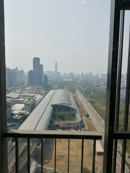 Life Asoke, Bangkok, Asoke-Dindang Road, Bang Kapi, Huai Khwang, Bangkok, 1 Bedroom, 35 sqm, Condo For Rent, by Thachaya Buanong, 500415165 - DDproperty.com