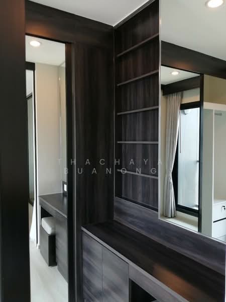 Life Asoke, Bangkok, Asoke-Dindang Road, Bang Kapi, Huai Khwang, Bangkok, 1 Bedroom, 35 sqm, Condo For Rent, by Thachaya Buanong, 500415165 - DDproperty.com
