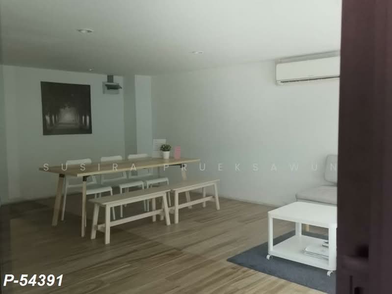 Metro Sky Ratchada, Bangkok, Soi Inthamara 47, Ratchadaphisek Road, Din Daeng, Bangkok, 1 Bedroom, 27 sqm, Condo For Sale, by Susira Prueksawun, 500415172 - DDproperty.com