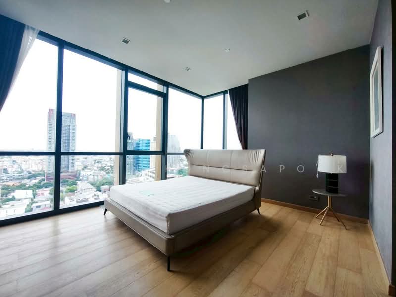 The Monument Thonglor, Bangkok, 998 Thonglor Road, Khlong Tan Nua, Watthana, Bangkok, 2 Bedrooms, 125 sqm, Condo For Rent, by Natlyn Kongsapook, 500415174 - DDproperty.com