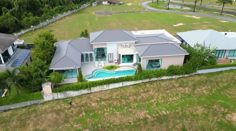 The Village Housing Estate by Horseshoe Point, Chon Buri (Pattaya), Toongklom-Huaytanoo Road, Nong Pru, Bang Lamung (Pattaya), Chon Buri (Pattaya), 4 Bedrooms, 630 sqm, Villa For Sale, by Peter Nielsen, 500415180 - DDproperty.com