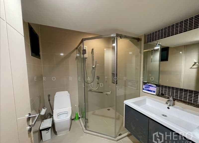 Setthasiri Krungthep Kreetha, Bangkok, Krungthep Kreetha Road, Hua Mak, Bang Kapi, Bangkok, 4 Bedrooms, 260 sqm, Single Detached House For Rent, by Hero Realtor Co., Ltd., 500415241 - DDproperty.com