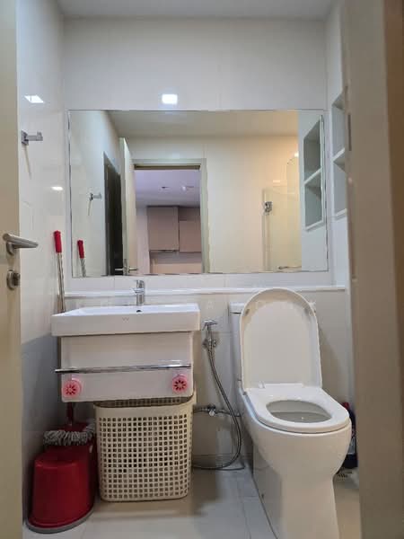 Life Ladprao, Bangkok, 992 Ladprao Road, Jom Phon, Chatuchak, Bangkok, 1 Bedroom, 35 sqm, Condo For Rent, by Natlyn Kongsapook, 500415249 - DDproperty.com