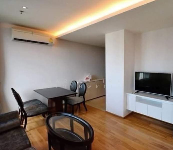 H Sukhumvit 43, Bangkok, 28 Sukhumvit 34 Road, Khlong Tan Nua, Watthana, Bangkok, 2 Bedrooms, 60 sqm, Condo For Rent, by Narinthira Roengrit, 500415252 - DDproperty.com