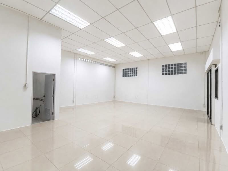 โกดังพร้อมออฟฟิศ ซอย พัฒนาการ ( SPSEVE2087 ), Bangkok, พัฒนาการ42, Suan Luang, Bangkok, , 480 sqm, Warehouse/Factory For Rent, by Khun Eve, 500415253 - DDproperty.com