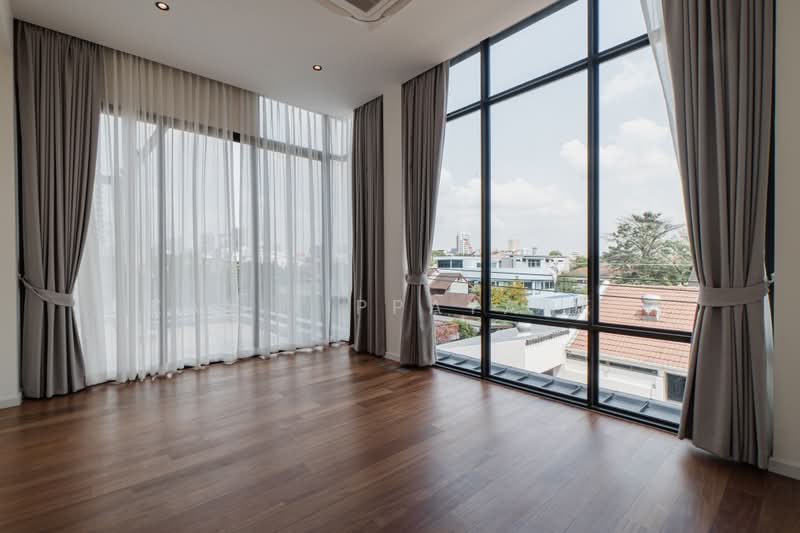 Thirra Ladprao, Bangkok, ซอยลาดพร้าว 41 แยก 7-3, Chan Kasem, Chatuchak, Bangkok, 5 Bedrooms, 667 sqm, Single Detached House For Sale, by Kay Tippayanet, 500415260 - DDproperty.com