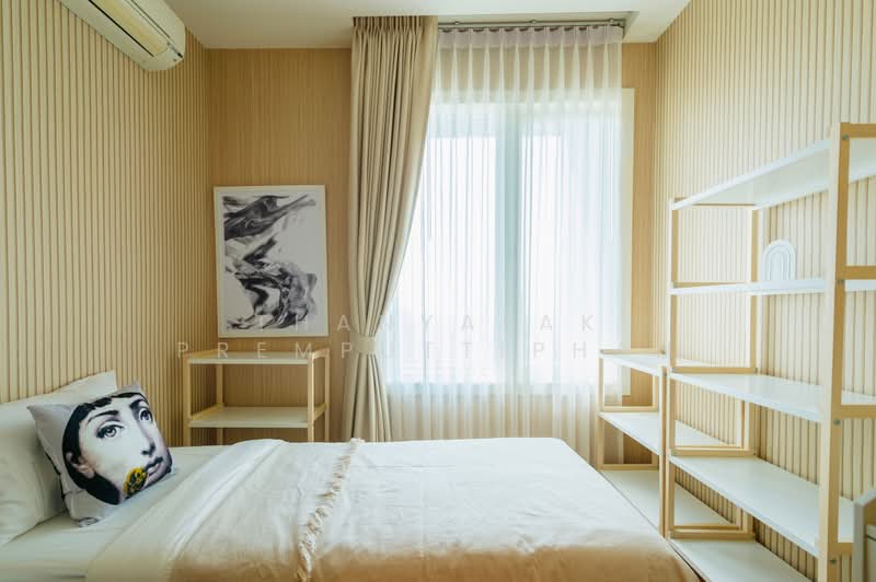 Siri At Sukhumvit, Bangkok, 902 Sukhumvit Road, Phra Kanong, Khlong Toei, Bangkok, 2 Bedrooms, 70 sqm, Condo For Sale, by Thanyalak Premputtiphan, 500415316 - DDproperty.com