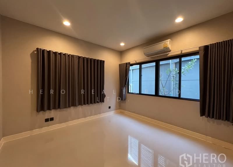 Setthasiri Krungthep Kreetha, Bangkok, Krungthep Kreetha Road, Hua Mak, Bang Kapi, Bangkok, 5 Bedrooms, 318 sqm, Single Detached House For Sale, by Hero Realtor Co., Ltd., 500415355 - DDproperty.com