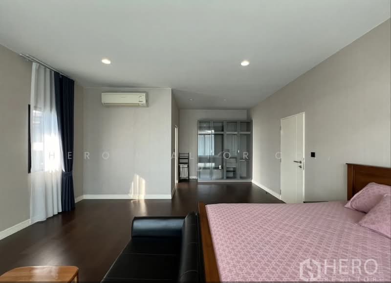 Setthasiri Krungthep Kreetha, Bangkok, Krungthep Kreetha Road, Hua Mak, Bang Kapi, Bangkok, 5 Bedrooms, 318 sqm, Single Detached House For Sale, by Hero Realtor Co., Ltd., 500415355 - DDproperty.com