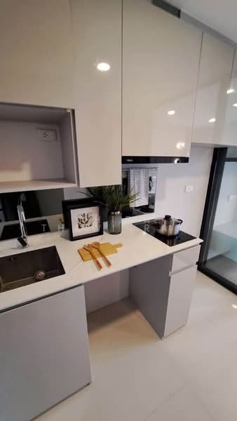SOHO Bangkok Ratchada, Bangkok, 74 Pracha Rat Bamphen Rd, Huai Khwang, Bangkok, Studio, 26 sqm, Condo For Rent, by Thida Thewinram, 500415388 - DDproperty.com