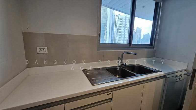 Chodtayakorn, Bangkok, Soi Sukhumvit 23, Khlongtoei Nua, Watthana, Bangkok, 3 Bedrooms, 245 sqm, Condo For Rent, by BANGKOK PROPERTY AGENTS, 500415408 - DDproperty.com
