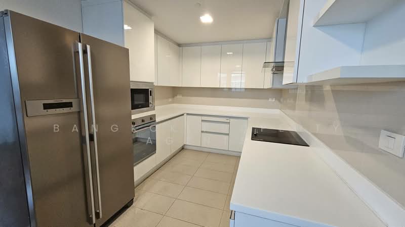 Chodtayakorn, Bangkok, Soi Sukhumvit 23, Khlongtoei Nua, Watthana, Bangkok, 3 Bedrooms, 245 sqm, Condo For Rent, by BANGKOK PROPERTY AGENTS, 500415408 - DDproperty.com