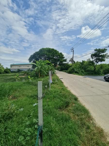 ขายด่วน! ที่ดินถมแล้ว 1 ไร่ ทำเลทองบางบัวทอง-นนทบุรี ใกล้ถนนใหญ่และศูนย์กระจายสินค้าชั้นนำ, นนทบุรี, ละหาร, บางบัวทอง, นนทบุรี, 1,600 ตร.ม., ที่ดิน ขาย, โดย ERA Thailand, 500415436 - DDproperty.com