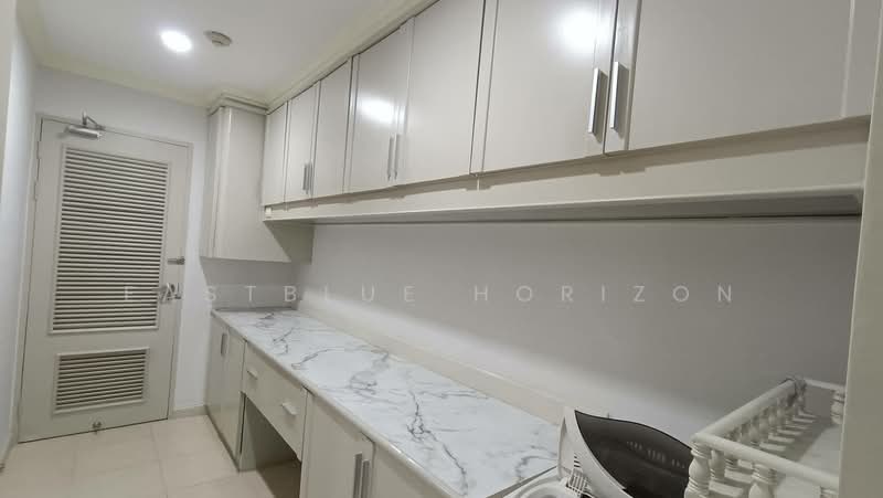Baan Suanpetch, Bangkok, 18 Soi Sukhumvit 39, Khlong Tan Nua, Watthana, Bangkok, 2 Bedrooms, 135 sqm, Condo For Sale, by Eastblue Horizon, 500415459 - DDproperty.com
