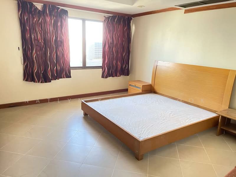 Windsor Tower, Bangkok, 9 Sukhumvit 20 Alley, Khwaeng Khlong Toei, Khlong Toei, Bangkok, 3 Bedrooms, 308 sqm, Condo For Sale, by Natlyn Kongsapook, 500415491 - DDproperty.com