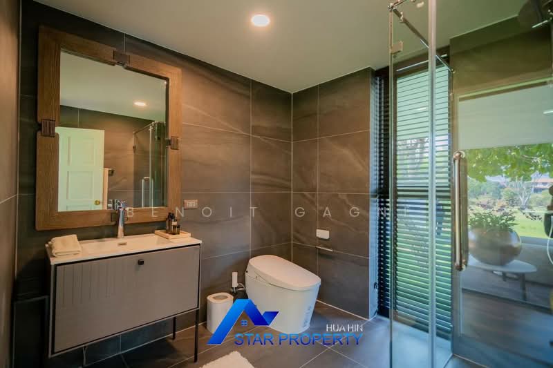 Palm Hills Golf Club and Residence, Phetchaburi, 1444 Phet Kasem Rd, Cha-am, Cha-Am, Phetchaburi, 4 Bedrooms, 680 sqm, Villa For Sale, by Ketsara Seerupee, 500415498 - DDproperty.com