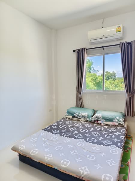 RownHome Baan Aiyara BanChaang Phanatnikhom, Chon Buri (Pattaya), Ban Chang, Phanat Nikhom, Chon Buri (Pattaya), 3 Bedrooms, 164 sqm, Townhouse For Sale, by Khommaphat Phumbandit, 500415533 - DDproperty.com