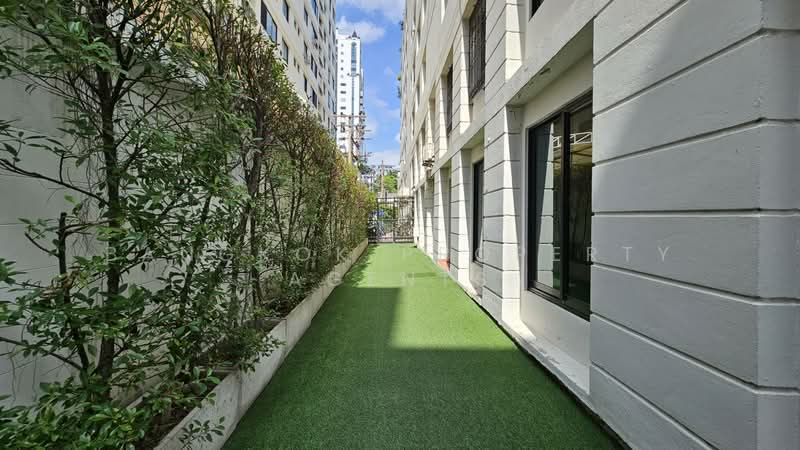 Lily House Mansion, Bangkok, 209 Soi Sukhumvit 31, Khlong Tan Nua, Watthana, Bangkok, 3 Bedrooms, 315 sqm, Condo For Rent, by BANGKOK PROPERTY AGENTS, 500415540 - DDproperty.com
