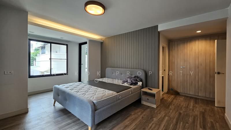 Lily House Mansion, Bangkok, 209 Soi Sukhumvit 31, Khlong Tan Nua, Watthana, Bangkok, 3 Bedrooms, 315 sqm, Condo For Rent, by BANGKOK PROPERTY AGENTS, 500415540 - DDproperty.com