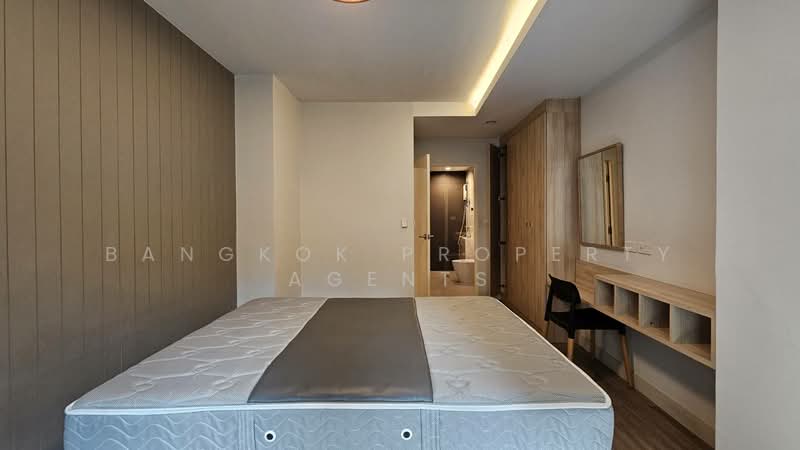 Lily House Mansion, Bangkok, 209 Soi Sukhumvit 31, Khlong Tan Nua, Watthana, Bangkok, 3 Bedrooms, 315 sqm, Condo For Rent, by BANGKOK PROPERTY AGENTS, 500415540 - DDproperty.com