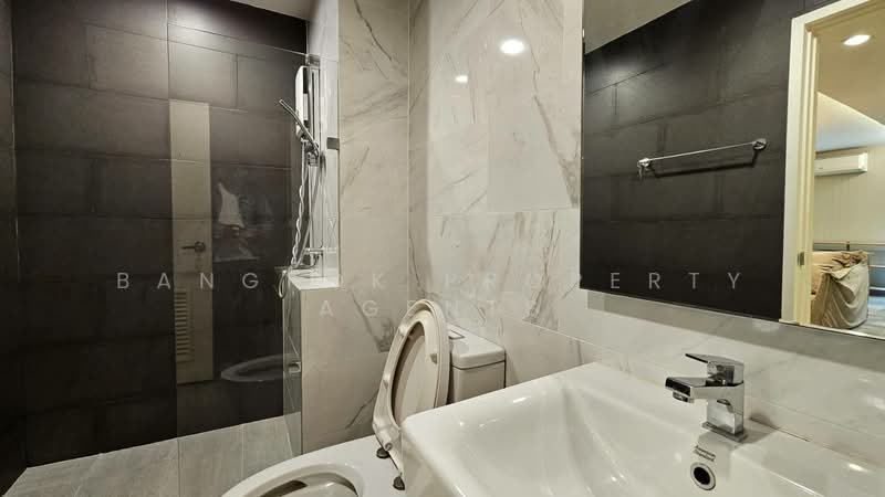 Lily House Mansion, Bangkok, 209 Soi Sukhumvit 31, Khlong Tan Nua, Watthana, Bangkok, 3 Bedrooms, 315 sqm, Condo For Rent, by BANGKOK PROPERTY AGENTS, 500415540 - DDproperty.com